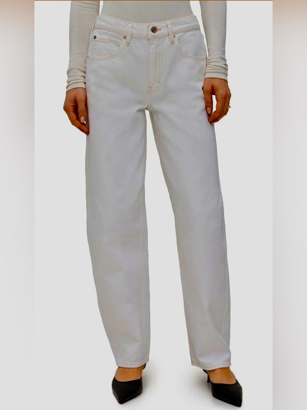 Frame Low Slung Barrel Jeans in Clean size 29